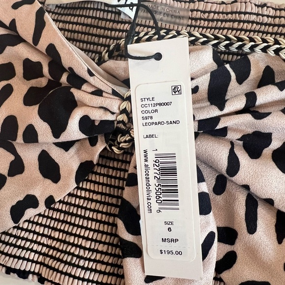 NWT Alice + Olivia Livia Halter Top - Picture 3 of 5